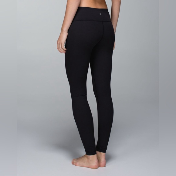 lululemon athletica Pants - Lululemon Wunder Under High Rise 25” Full On Luxtreme Black Leggings Size 8